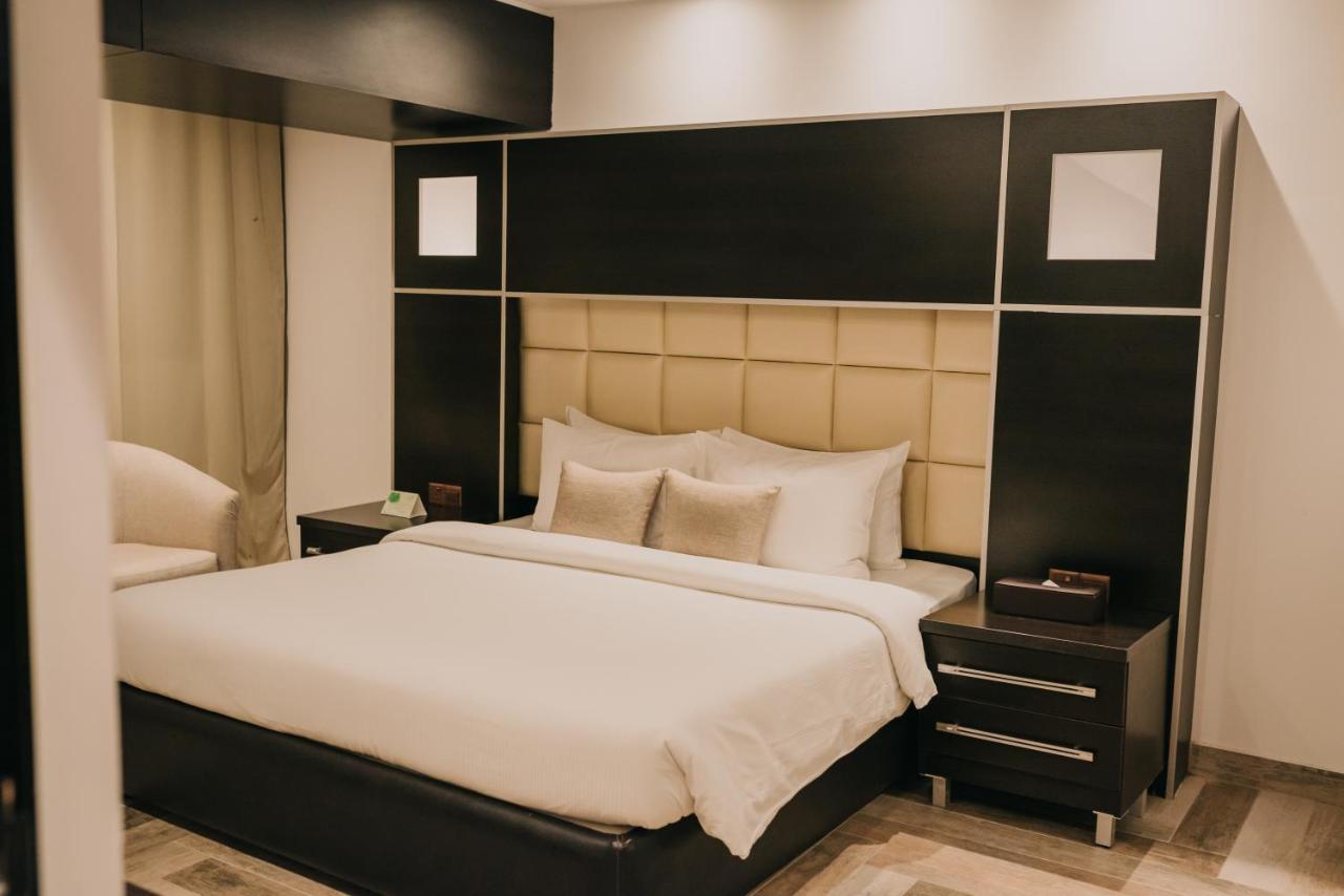 Ashur Hotel Dukhan Eksteriør billede