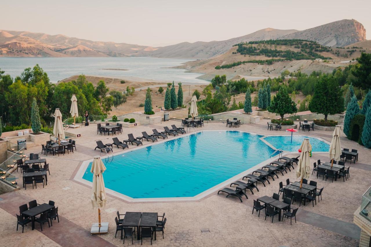 Ashur Hotel Dukhan Eksteriør billede